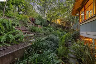 456 Stow Ave, Oakland, CA 94606 - Photo 39
