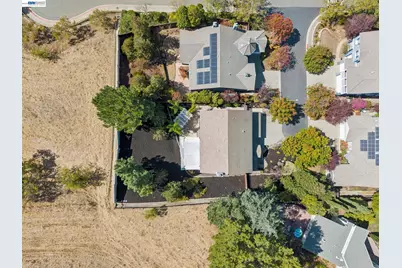 22 Byron Ct, Concord, CA 94521 - Photo 33
