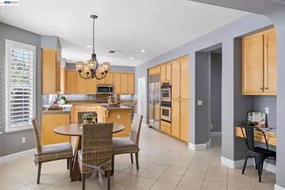 22 Byron Ct, Concord, CA 94521 - Photo 15