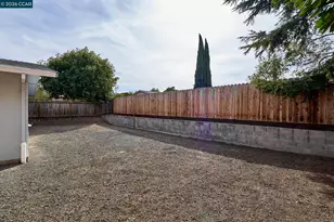 31 Riverside Ct, Bay Point, CA 94565 - Photo 23