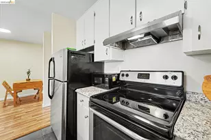 2005 Pleasant Valley, Oakland, CA 94611 - Photo 5