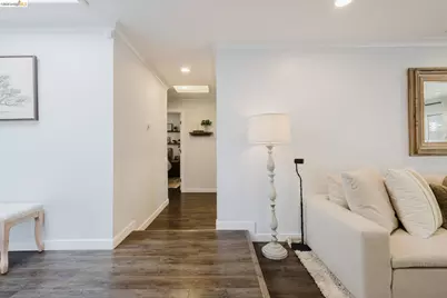220 Yosemite Dr, Livermore, CA 94551 - Photo 25