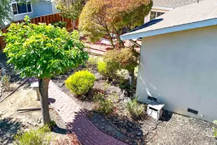 5773 Shadow Ridge Dr, Castro Valley, CA 94552 - Photo 59