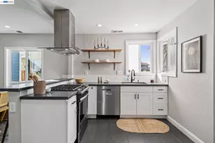 9935 Voltaire Ave, Oakland, CA 94603 - Photo 9