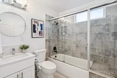 9935 Voltaire Ave, Oakland, CA 94603 - Photo 21
