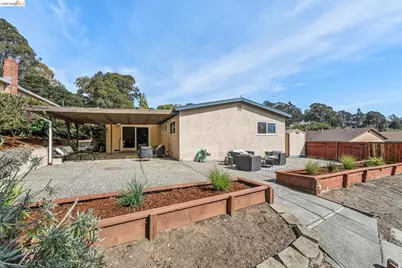 4038 Fariss Ln, El Sobrante, CA 94803 - Photo 67
