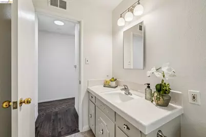 4038 Fariss Ln, El Sobrante, CA 94803 - Photo 45