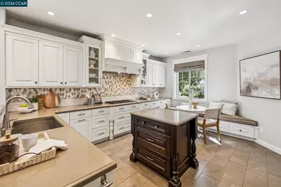 42 Vicenza Ct, Danville, CA 94526 - Photo 19