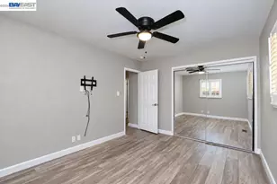 3831 Maplewood Dr, Concord, CA 94519 - Photo 11
