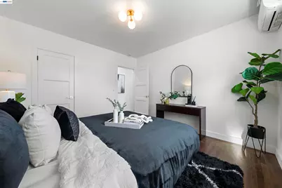 930 10th Ave, San Mateo, CA 94402 - Photo 17