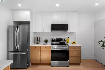 930 10th Ave, San Mateo, CA 94402 - Photo 13