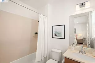 475 Diller St, Alameda, CA 94501 - Photo 39