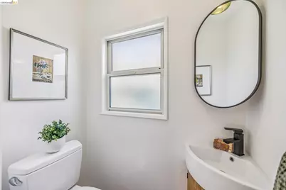 1901 Clemens Rd, Oakland, CA 94602 - Photo 57