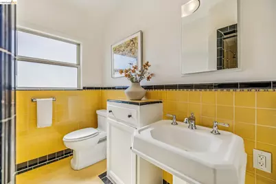 1901 Clemens Rd, Oakland, CA 94602 - Photo 55
