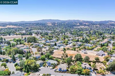 2454 Heatherleaf Ln #3, Martinez, CA 94553 - Photo 45