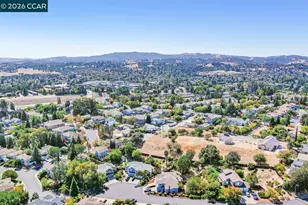2454 Heatherleaf Ln, Martinez, CA 94553 - Photo 45