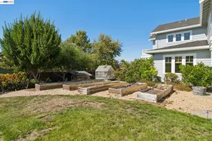2215 Westbridge Ln, Pleasanton, CA 94566 - Photo 59