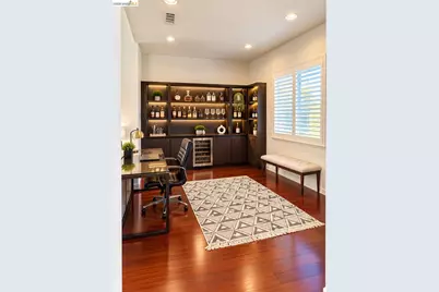 210 Tanglewood Drive, Richmond, CA 94806 - Photo 5