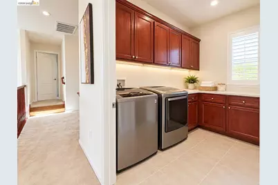 210 Tanglewood Drive, Richmond, CA 94806 - Photo 21