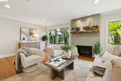 77 Ironwood, Oakland, CA 94605 - Photo 9
