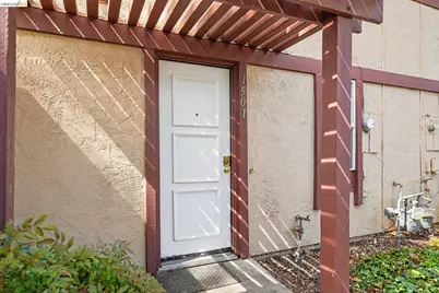 1501 Parkwood Pl, Concord, CA 94521 - Photo 3
