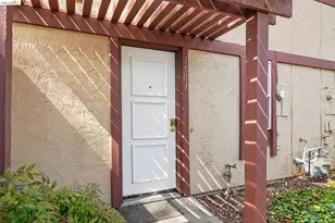 1501 Parkwood Pl, Concord, CA 94521 - Photo 3