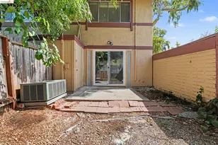 1501 Parkwood Pl, Concord, CA 94521 - Photo 21