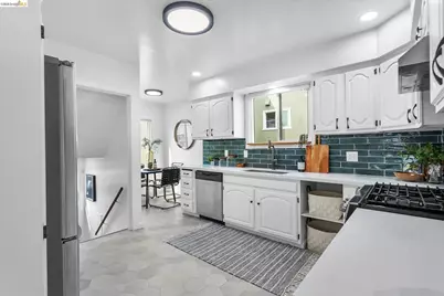 2739 Grande Vista Ave, Oakland, CA 94601 - Photo 15