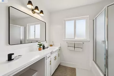 3315 Central Ave, Alameda, CA 94501 - Photo 21