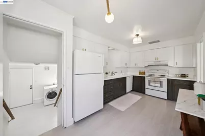 3315 Central Ave, Alameda, CA 94501 - Photo 13