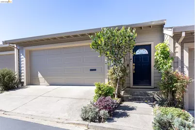 8 Clipper Hl, Oakland, CA 94618 - Photo 65