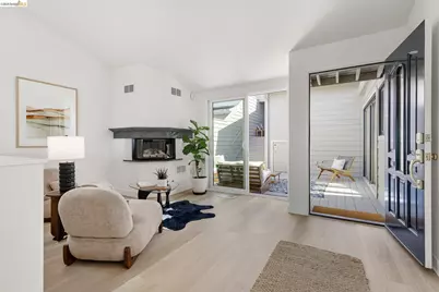 8 Clipper Hl, Oakland, CA 94618 - Photo 29