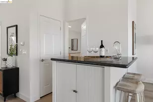 8 Clipper Hill, Oakland, CA 94618 - Photo 33