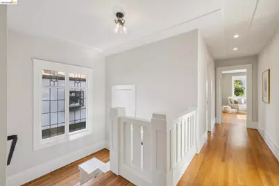 1089 Clarendon Cres, Oakland, CA 94610 - Photo 27