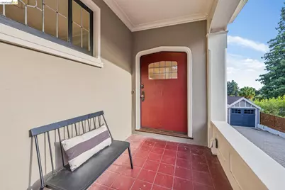 1089 Clarendon Cres, Oakland, CA 94610 - Photo 5