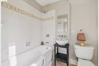 1089 Clarendon Cres, Oakland, CA 94610 - Photo 37