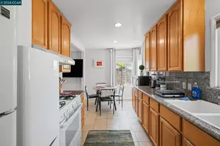 3231 35th Ave, Oakland, CA 94619 - Photo 15