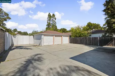 3231 35th Ave, Oakland, CA 94619 - Photo 43
