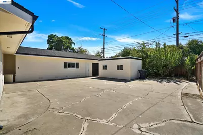 456 Hollywood Ave, Tracy, CA 95376 - Photo 5