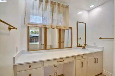 456 Hollywood Ave, Tracy, CA 95376 - Photo 37