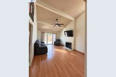 1066 Capitol Ave, San Jose, CA 95133 - Photo 13