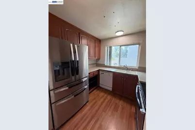 1066 Capitol Ave, San Jose, CA 95133 - Photo 9
