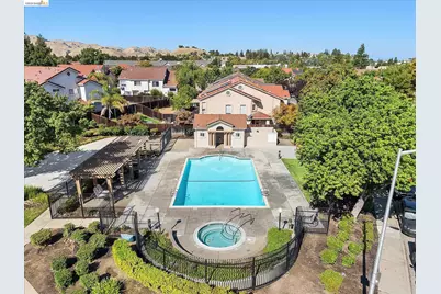 1758 Nandina Ct, Antioch, CA 94531 - Photo 37