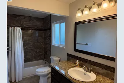 1004 Stonum Rd, Modesto, CA 95351 - Photo 17