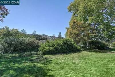 2125 Cactus Ct #3, Walnut Creek, CA 94595 - Photo 19