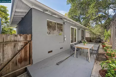 1016 Norwood Ave, Oakland, CA 94610 - Photo 51