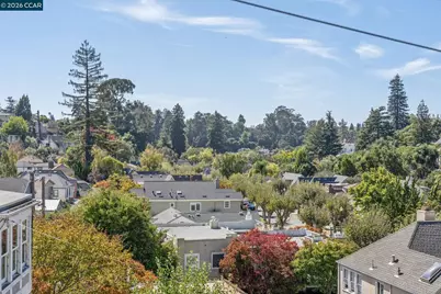 1016 Norwood Ave, Oakland, CA 94610 - Photo 27