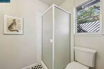 1016 Norwood Ave, Oakland, CA 94610 - Photo 41