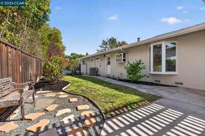 37 Alden Ct, Walnut Creek, CA 94598 - Photo 25