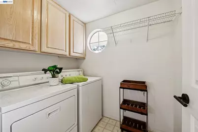 169 Diapian Bay, Alameda, CA 94502 - Photo 27